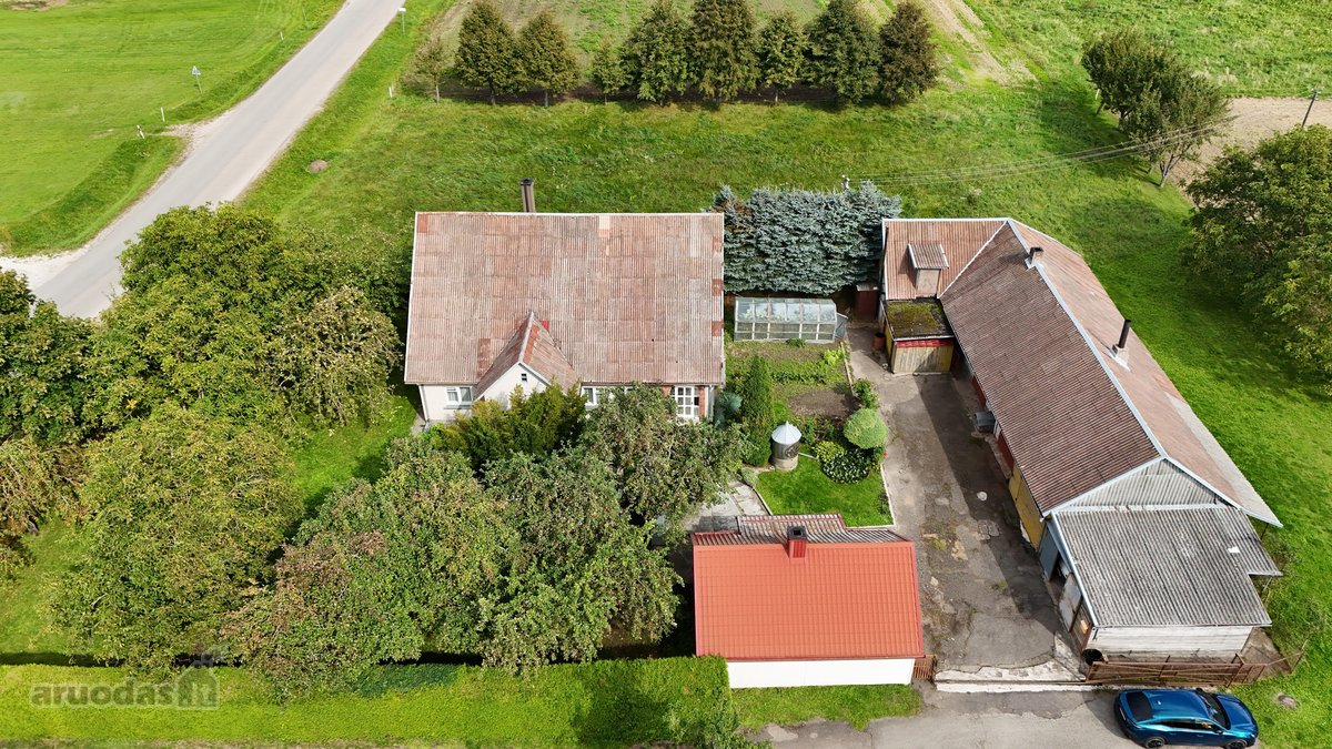 Parduodamas Erdvus Namas Vaizdingoje Vietoje - nuotraukos Nr. 35