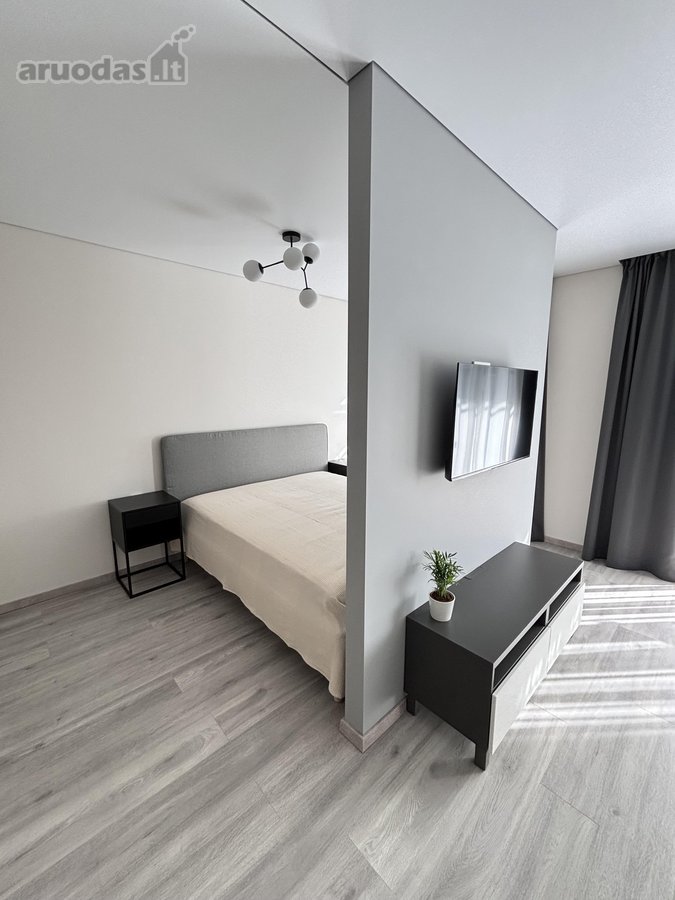 Išnuomojamas šviesus ir jaukus 1,5 kambario - nuotraukos Nr. 8