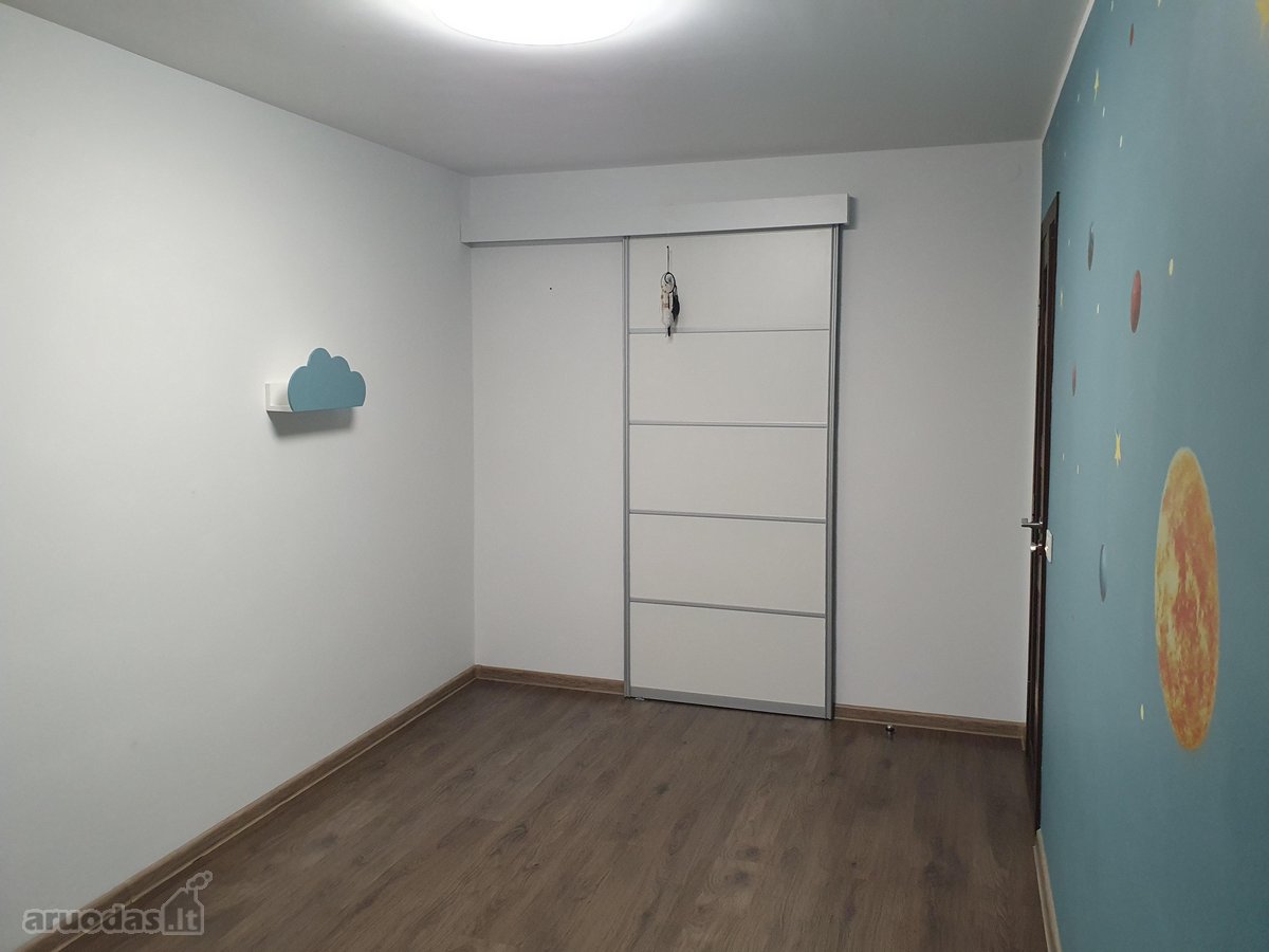 Išnuomojamas 3 kambarių butas Anykščių miesto - nuotraukos Nr. 9