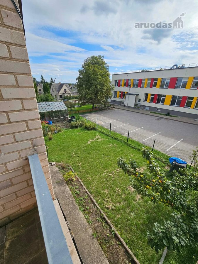 Parduodama 170 m² namo dalis Utenoje, turinti - nuotraukos Nr. 10