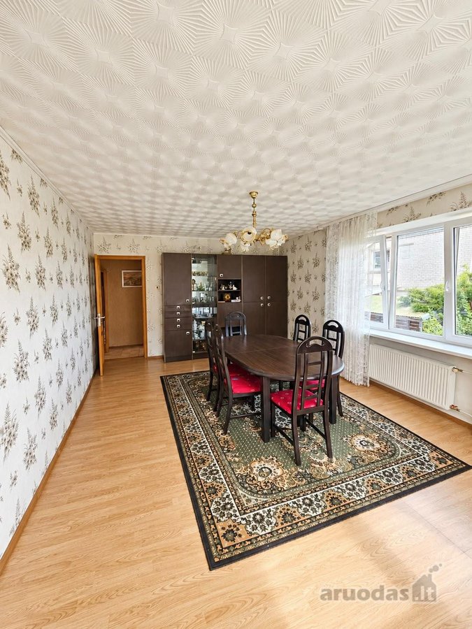 Parduodama 170 m² namo dalis Utenoje, turinti - nuotraukos Nr. 14