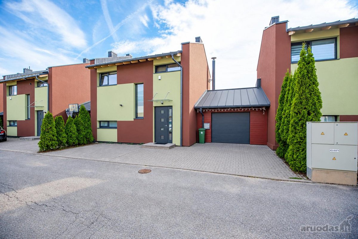 Įrengtas 122,91 m² namas Romainiuose su - nuotraukos Nr. 2