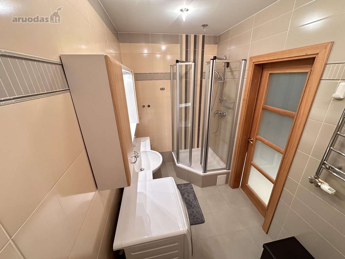 Erdvus ir šviesus butas pačiame miesto centre - nuotraukos Nr. 14