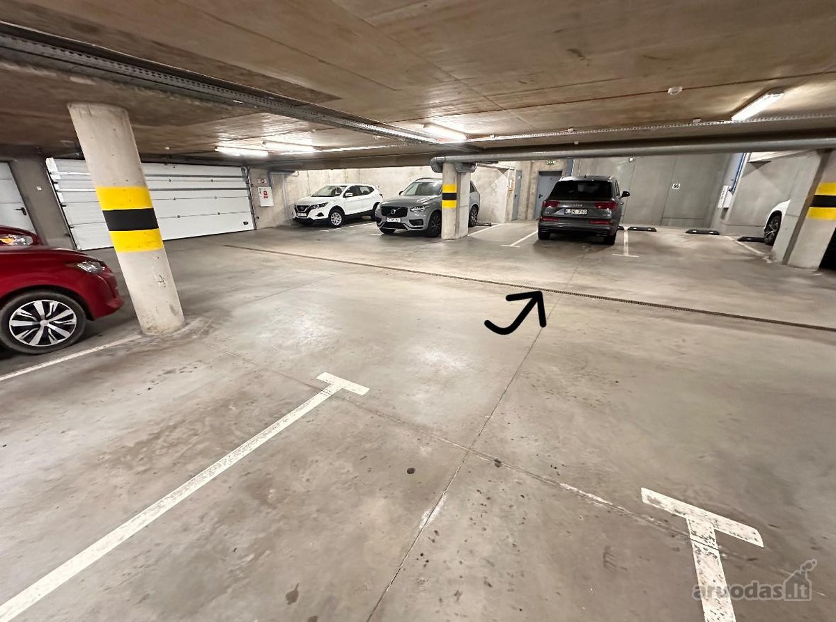 Erdvus ir šviesus butas pačiame miesto centre - nuotraukos Nr. 19