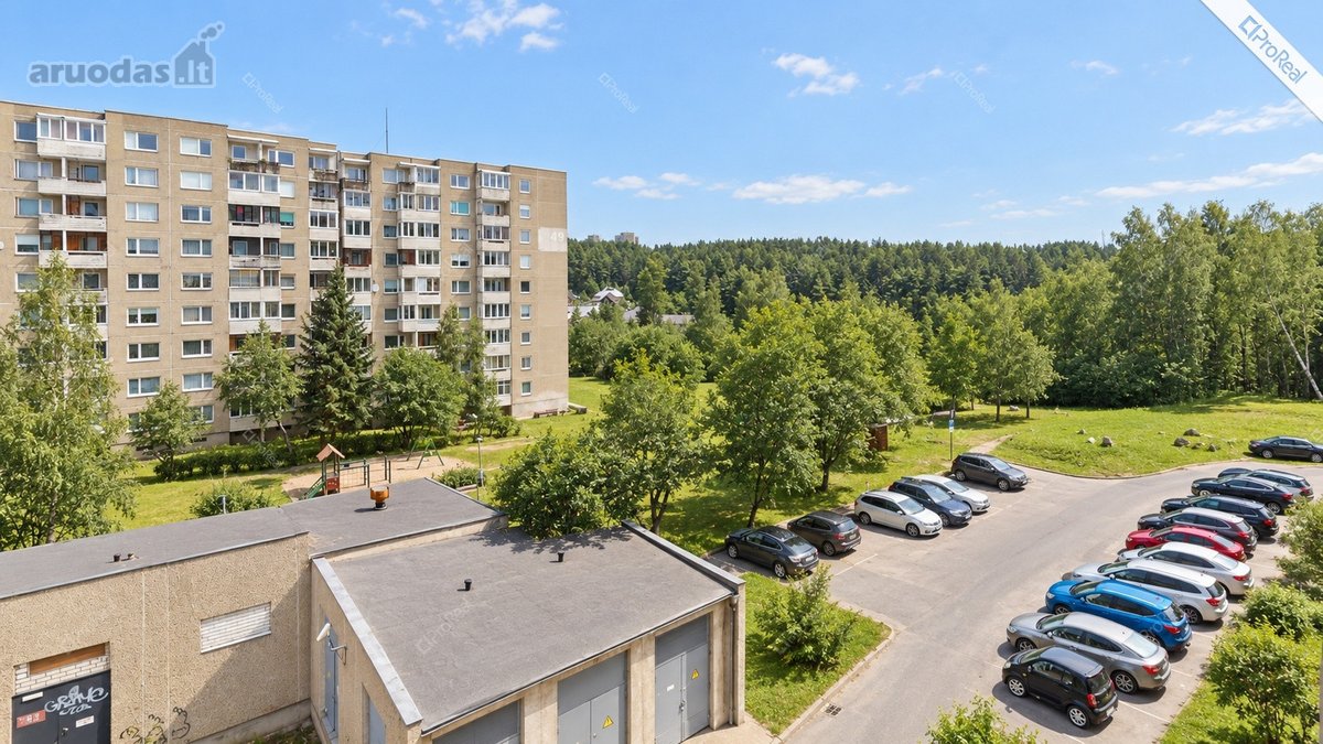 Parduodamas Erdvus 3 Atskirų Kambarių Butas - nuotraukos Nr. 2