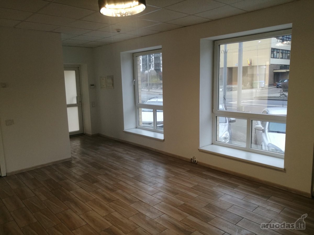 Išnuomojamos 70 M2 Komercinės Patalpos. - nuotraukos Nr. 4