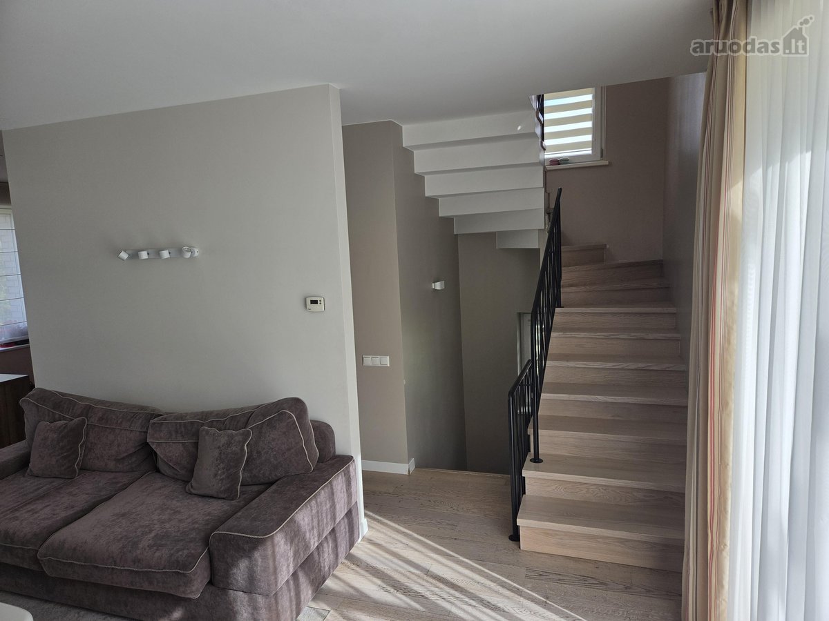 Parduodamas įrengtas 4 kambarių namas su - nuotraukos Nr. 19