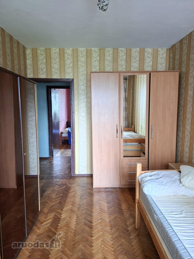 Išnuomojamas erdvus 3 kambarių butas - nuotraukos Nr. 8