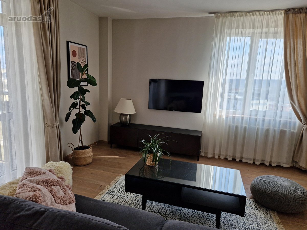 Išnuomojamas erdvus ir labai šviesus 2 - nuotraukos Nr. 4