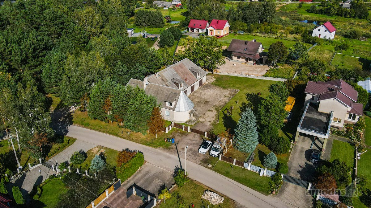 Parduodamas 493 M² Namas Su 3 Garažais - nuotraukos Nr. 21