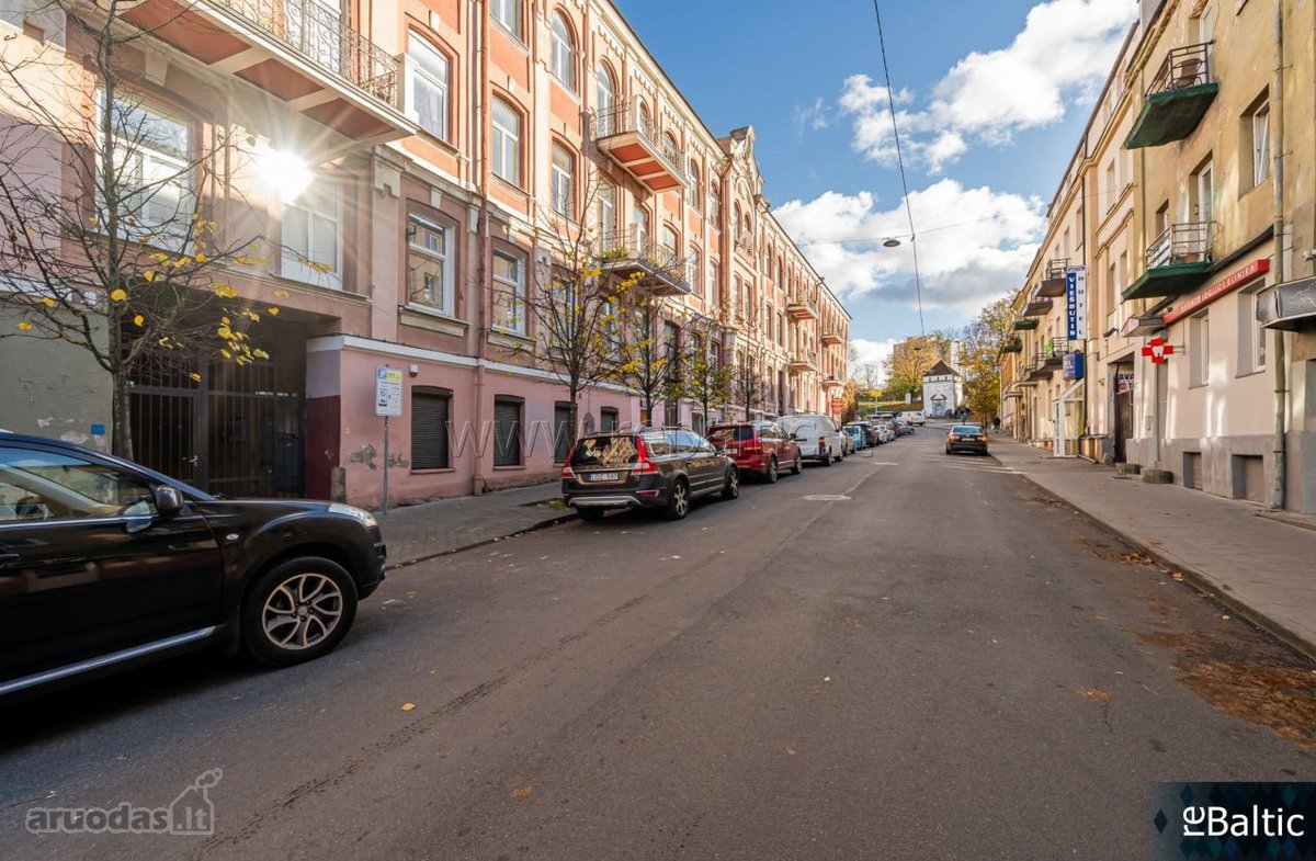 Parduodamas erdvus ir ypač jaukus 2 kambarių - nuotraukos Nr. 16