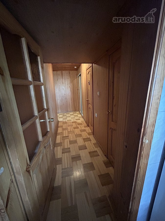 Išnuomojamas Erdvus 3 Kambarių Butas, Netoli - nuotraukos Nr. 13