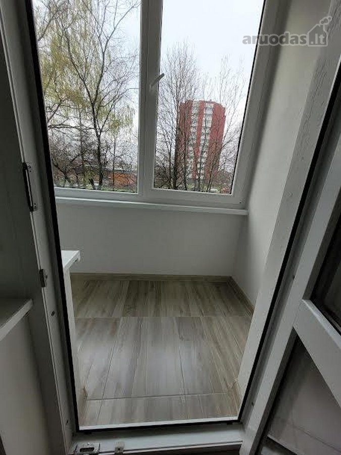 Išnuomojamas tvarkingas, nesenai - nuotraukos Nr. 16