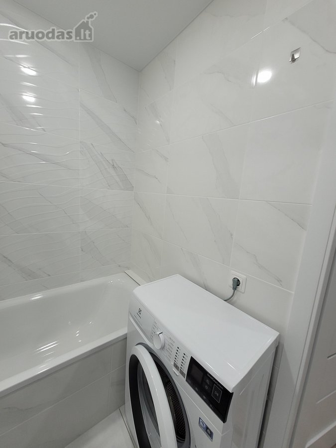 Išnuomojamas tvarkingas, nesenai - nuotraukos Nr. 14
