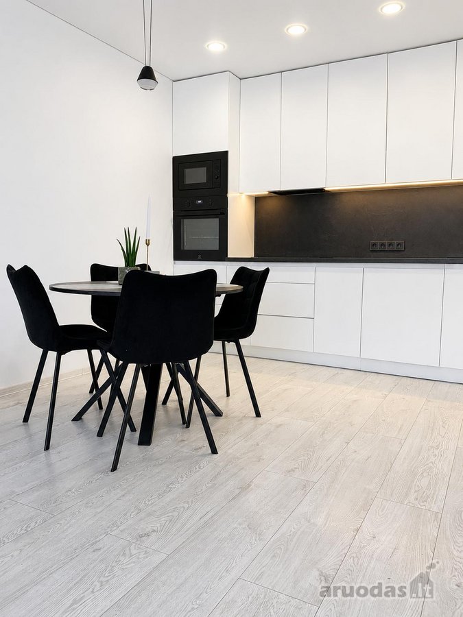 Nuomojamas Moderniai Įrengtas 2 Kambarių - nuotraukos Nr. 3