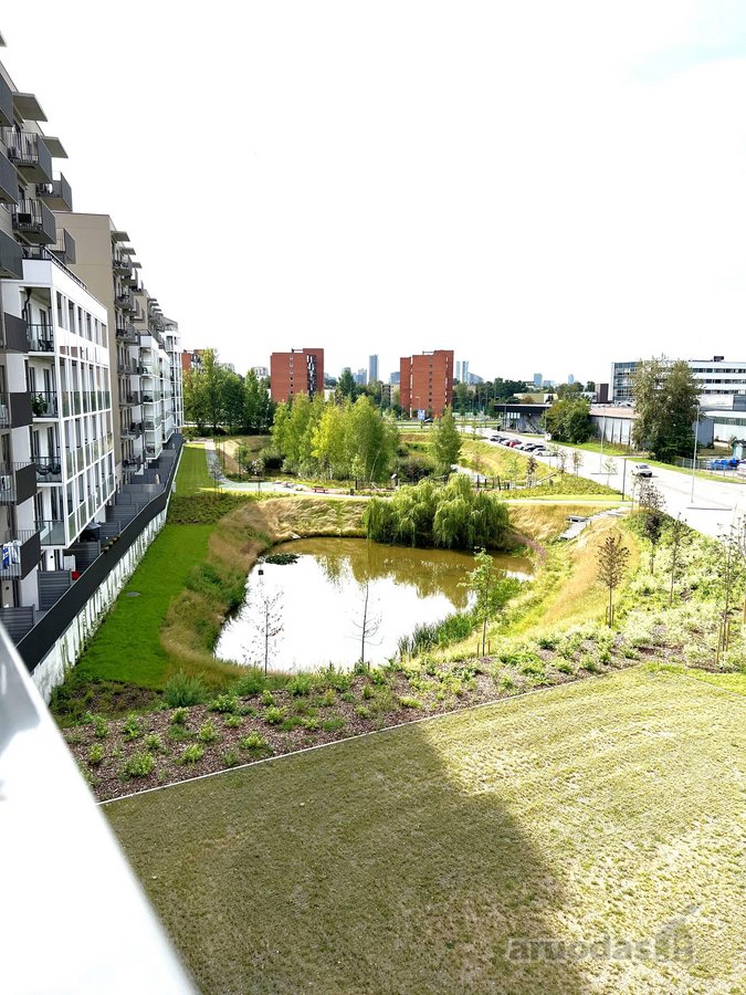 Išnuomojamas Erdvus Ir Jaukus 2-jų kambarių - nuotraukos Nr. 8