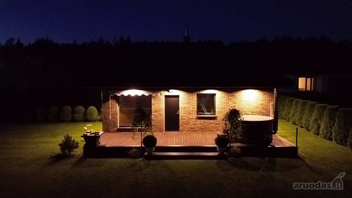 Yra namų, kurie atrodo gražiai nuotraukose. - nuotraukos Nr. 5