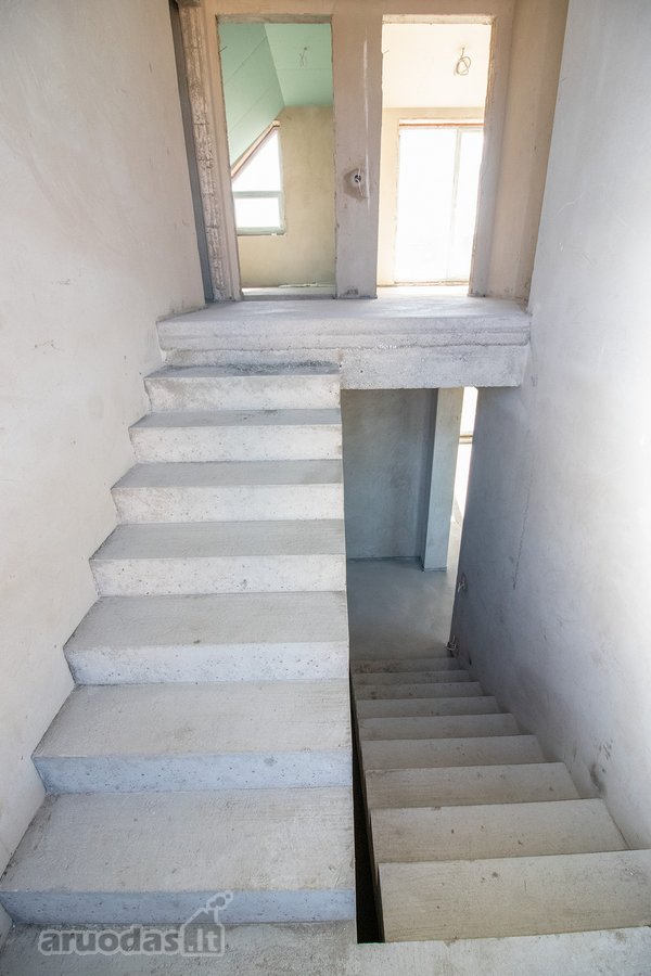 Parduodamas 190 m² namas su garažu ir 10,86 - nuotraukos Nr. 40