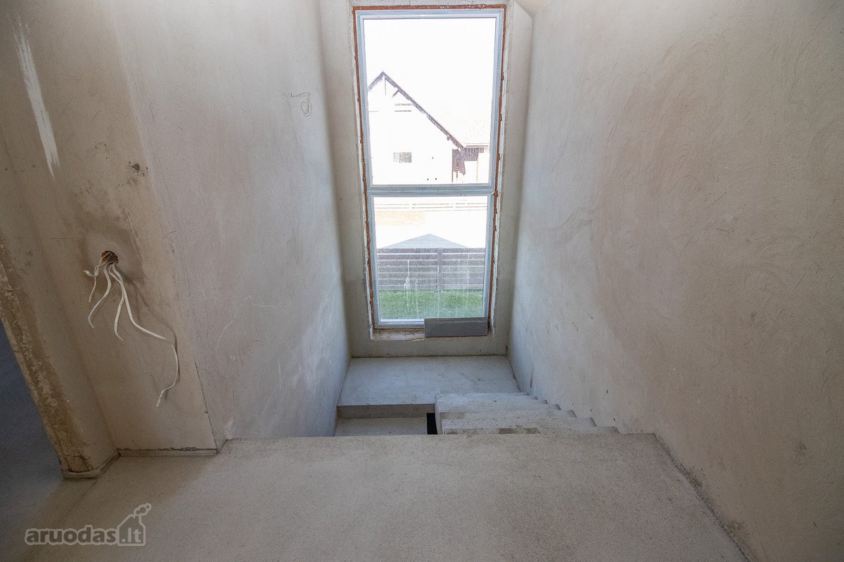 Parduodamas 190 m² namas su garažu ir 10,86 - nuotraukos Nr. 12
