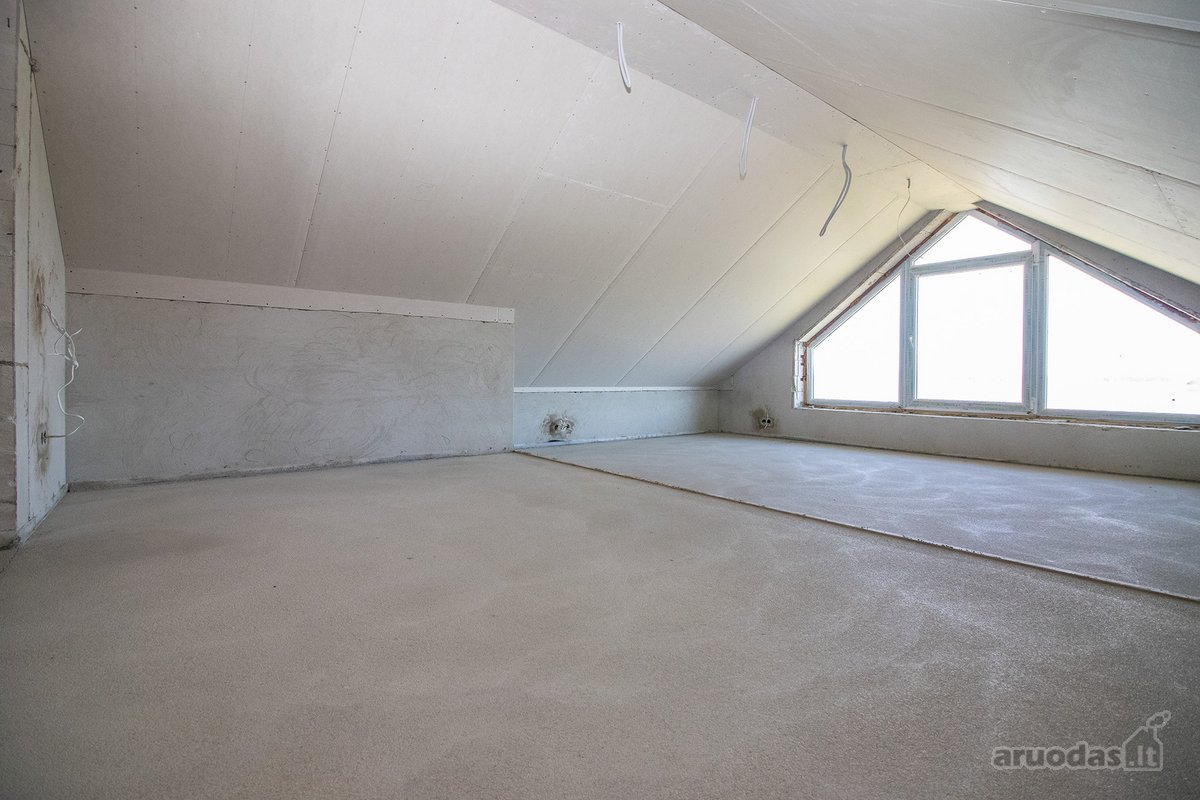Parduodamas 190 m² namas su garažu ir 10,86 - nuotraukos Nr. 14