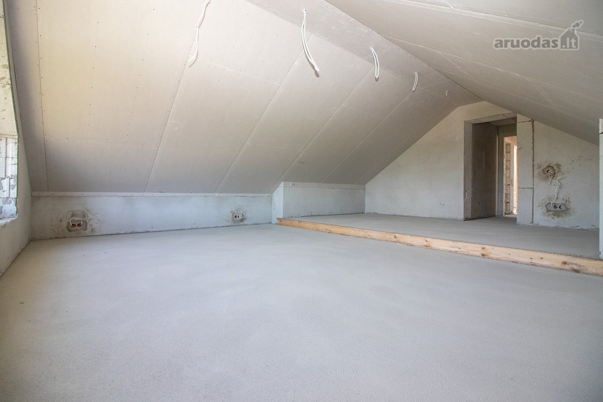 Parduodamas 190 m² namas su garažu ir 10,86 - nuotraukos Nr. 42
