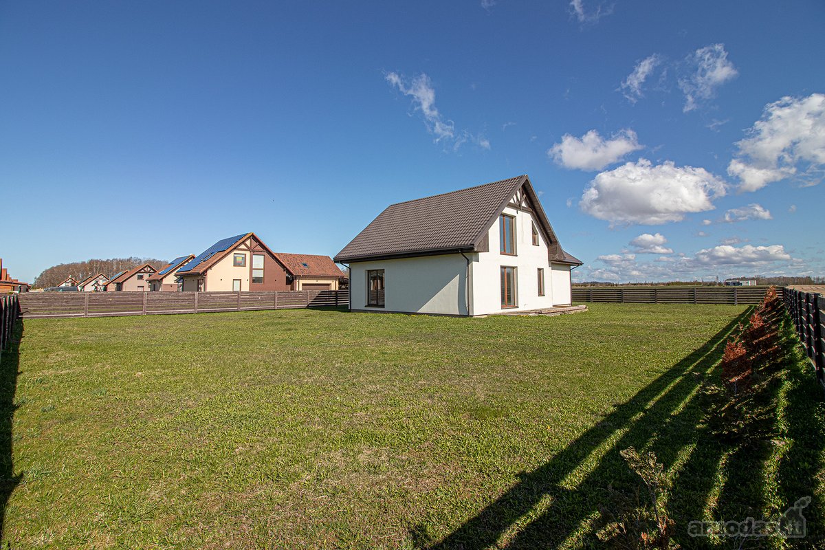 Parduodamas 190 m² namas su garažu ir 10,86 - nuotraukos Nr. 3