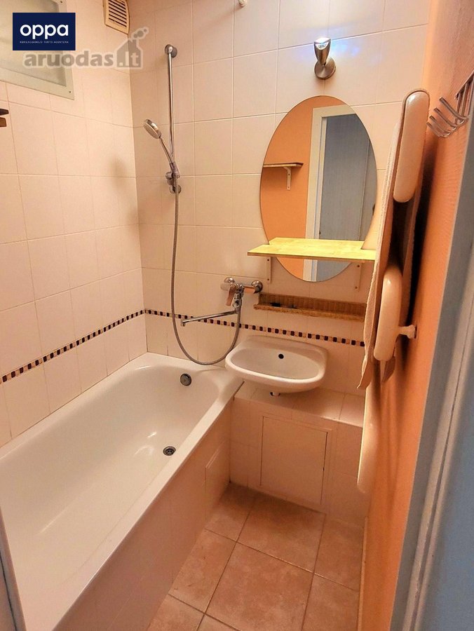 Nuomojamas jaukus ir šviesus vieno kambario - nuotraukos Nr. 6