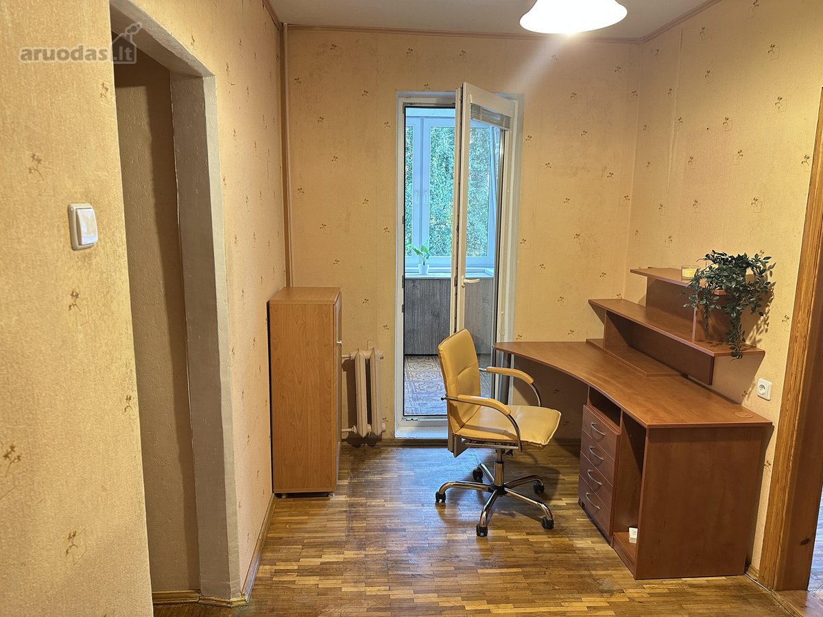 Parduodamas 2 nepereinamų kambarių butas su - nuotraukos Nr. 4
