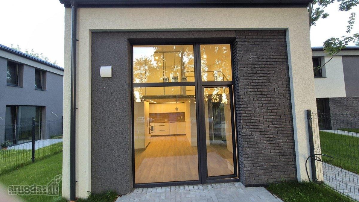 Išskirtinis 2 aukštų kotedžas su privačiu - nuotraukos Nr. 3