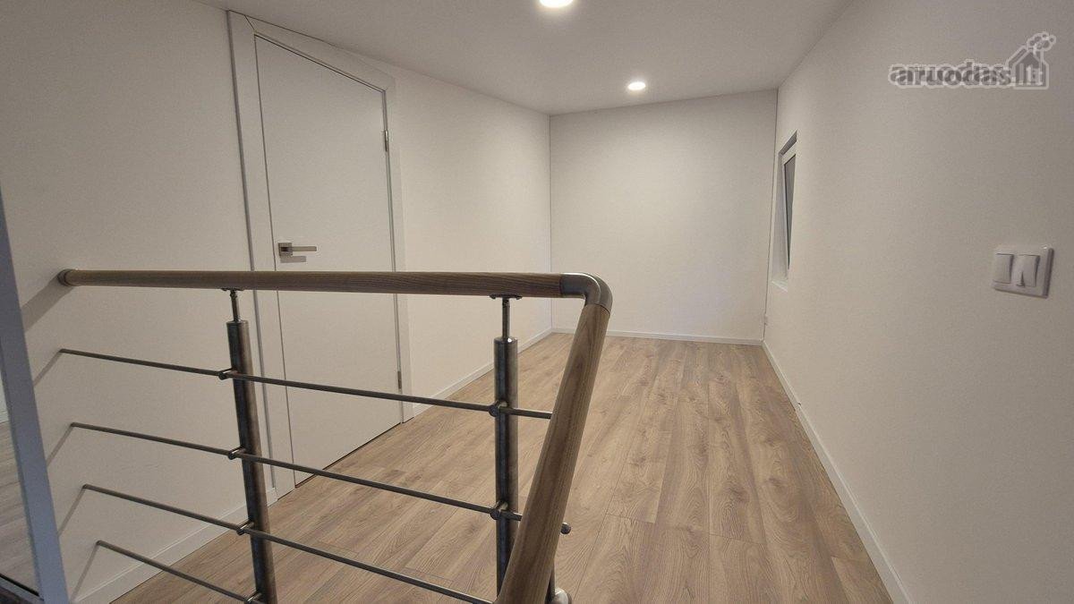 Išskirtinis 2 aukštų kotedžas su privačiu - nuotraukos Nr. 6