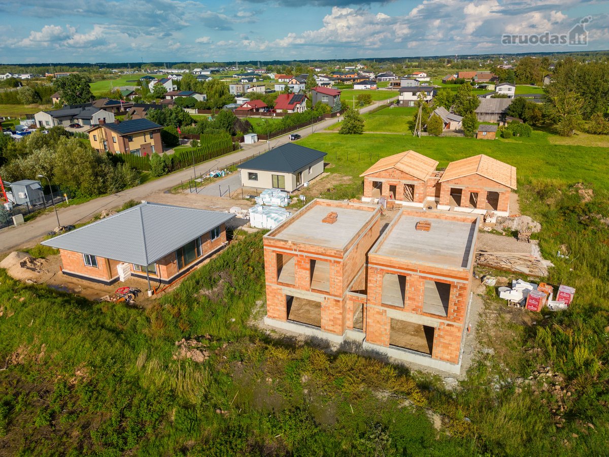 Kaune, M. Krupavičiaus G. Parduodami Du Per - nuotraukos Nr. 5