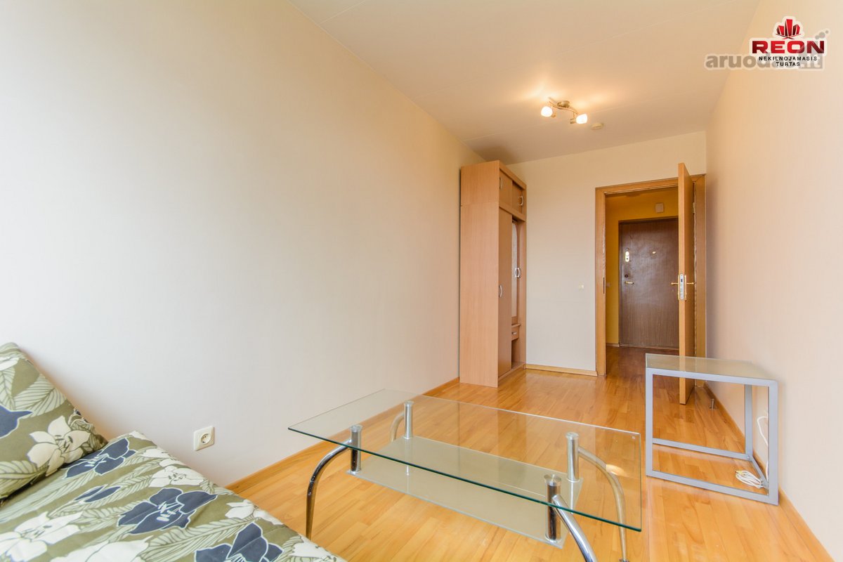 Nuomojamas 3 Kambarių Butas Karoliniškėse, L. - nuotraukos Nr. 9