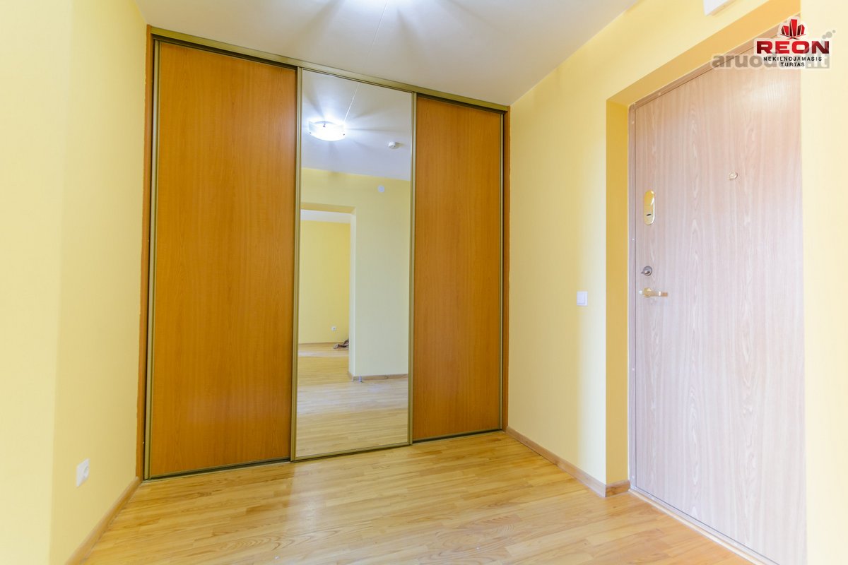 Nuomojamas 3 Kambarių Butas Karoliniškėse, L. - nuotraukos Nr. 12