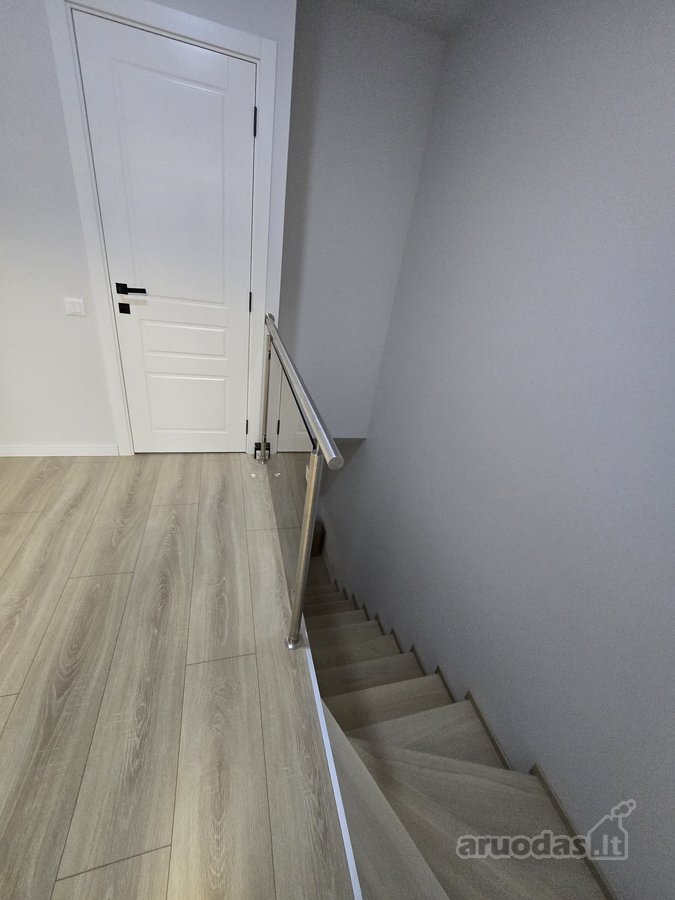 Parduodamas Puikiai Įrengtas Sublokuotas - nuotraukos Nr. 18
