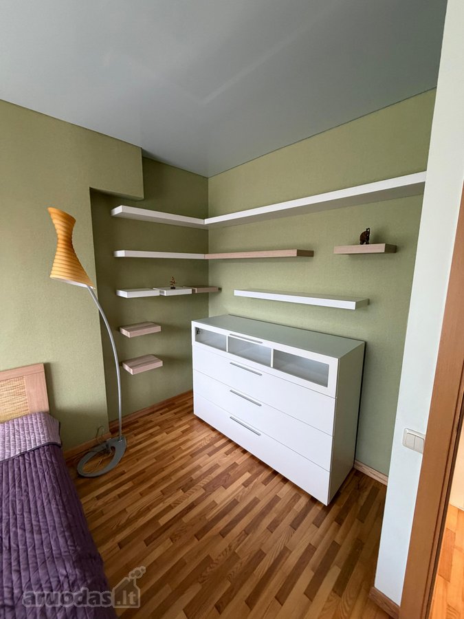 Erdvus, šviesus ir ekonomiškas 2 kambarių - nuotraukos Nr. 5