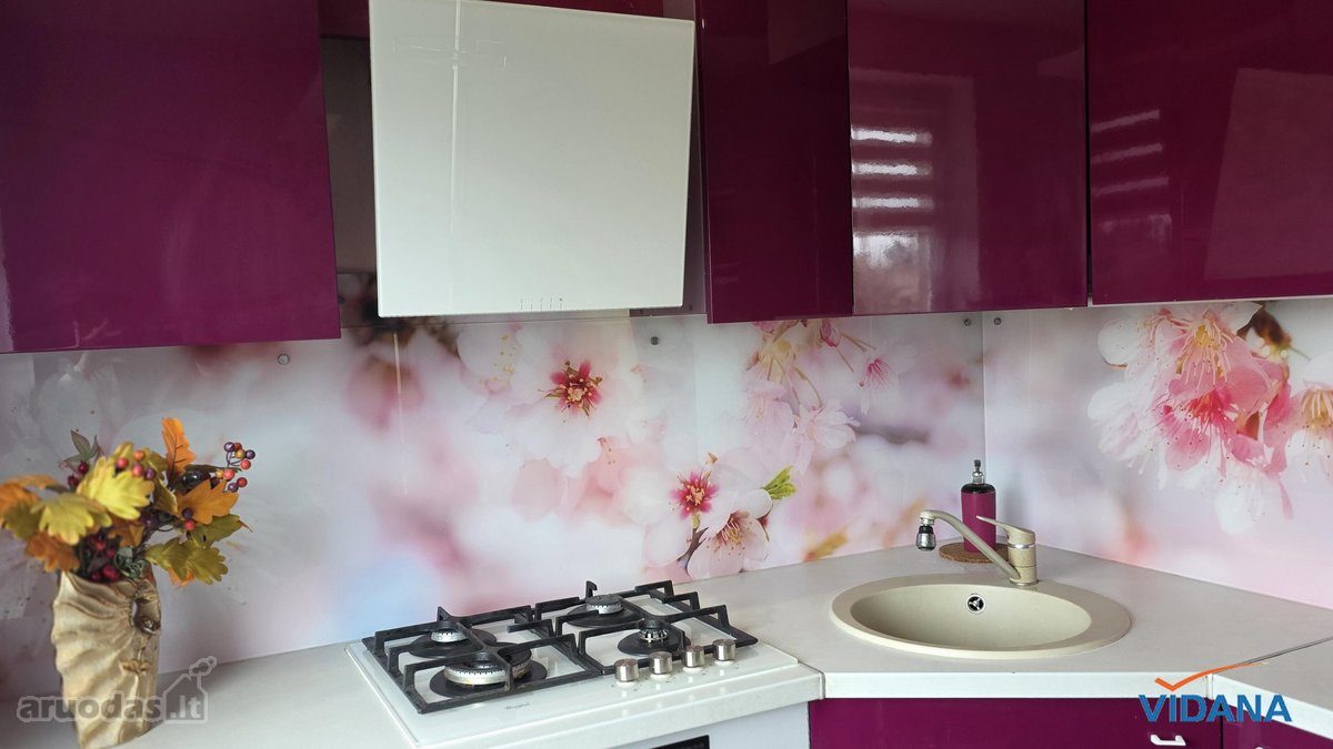 2 Kambarių Suremontuotas Butas Šalia Taikos - nuotraukos Nr. 2