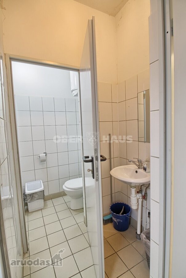Nuomojamos komercinės patalpos centrinėje - nuotraukos Nr. 17