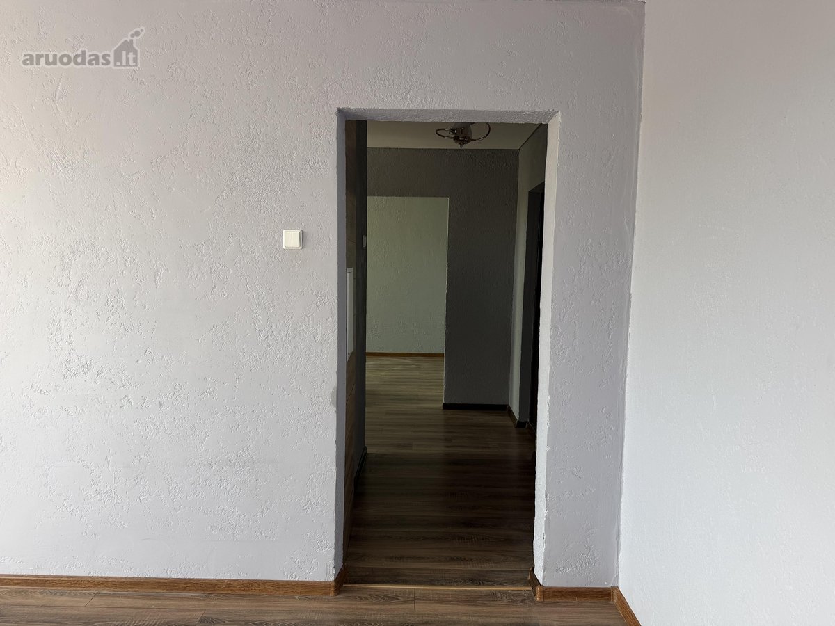 Parduodamas 2 kambarių butas Ventoje. - nuotraukos Nr. 7