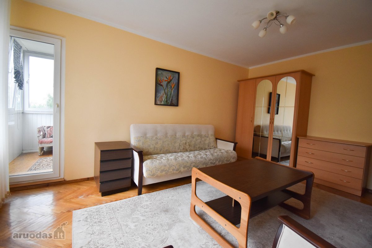 3 Kambarių Bute Nuomojamas Didžiausias - nuotraukos Nr. 2