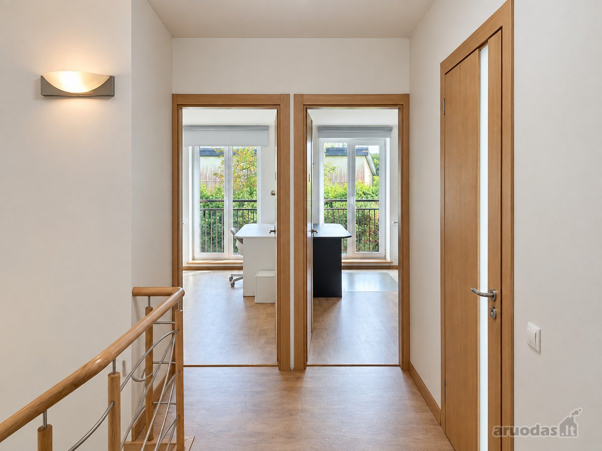 Parduodamas erdvus ir jaukus 166 m² namas - nuotraukos Nr. 22