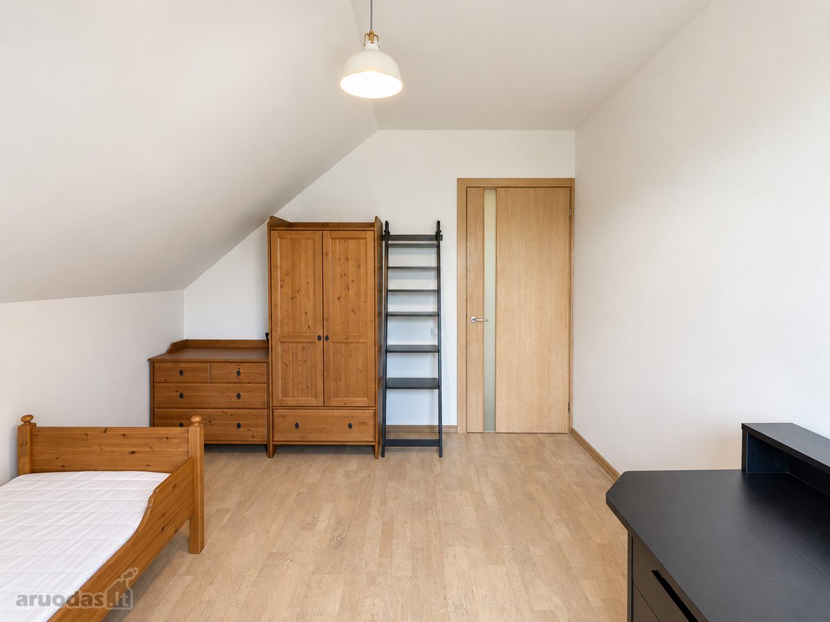 Parduodamas erdvus ir jaukus 166 m² namas - nuotraukos Nr. 26