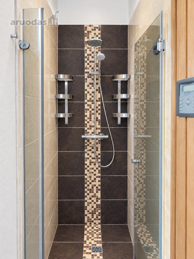 Parduodamas erdvus ir jaukus 166 m² namas - nuotraukos Nr. 15