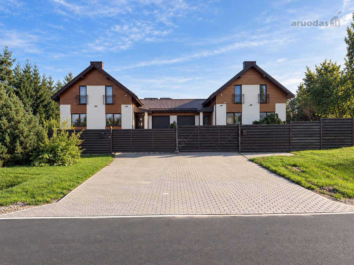 Parduodamas erdvus ir jaukus 166 m² namas - nuotraukos Nr. 43