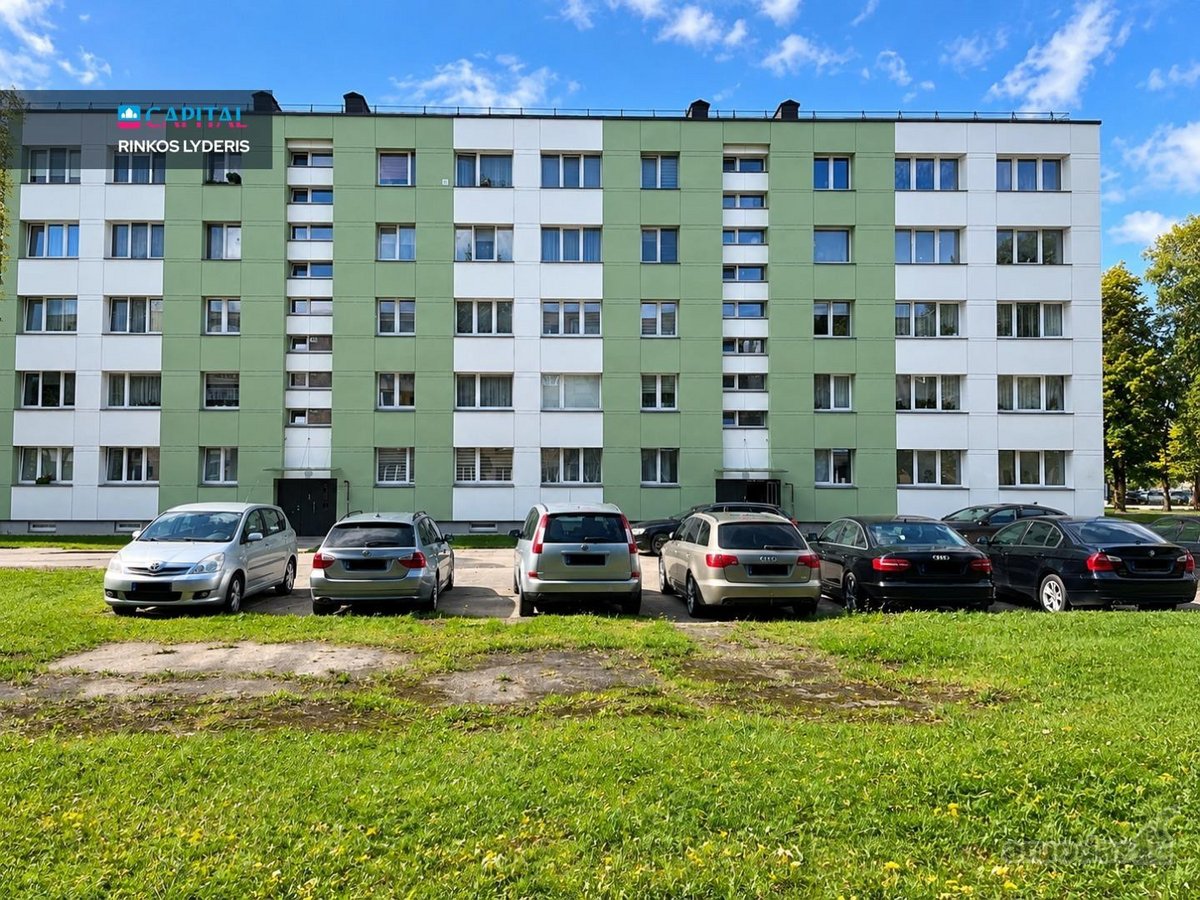 Parduodamas Erdvus 4 Kambarių Butas, Su Dviem - nuotraukos Nr. 8