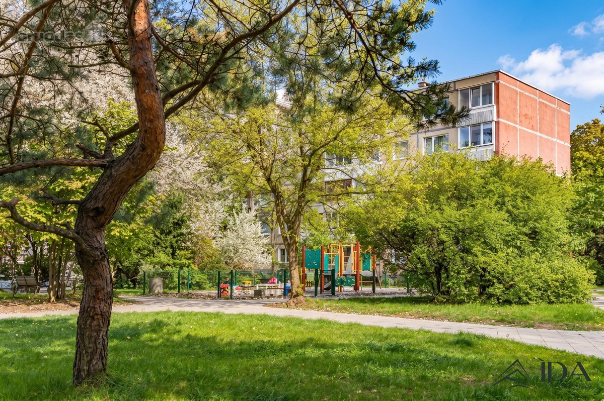 Parduodamas jaukus ir šviesus trijų kambarių - nuotraukos Nr. 29