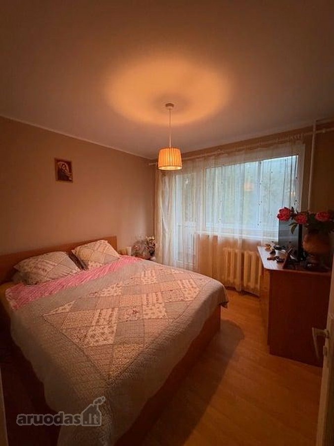 4 kambariu labai siltas butas, 2 balkonai - nuotraukos Nr. 3