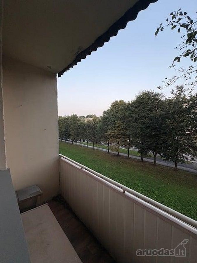 4 kambariu labai siltas butas, 2 balkonai - nuotraukos Nr. 10