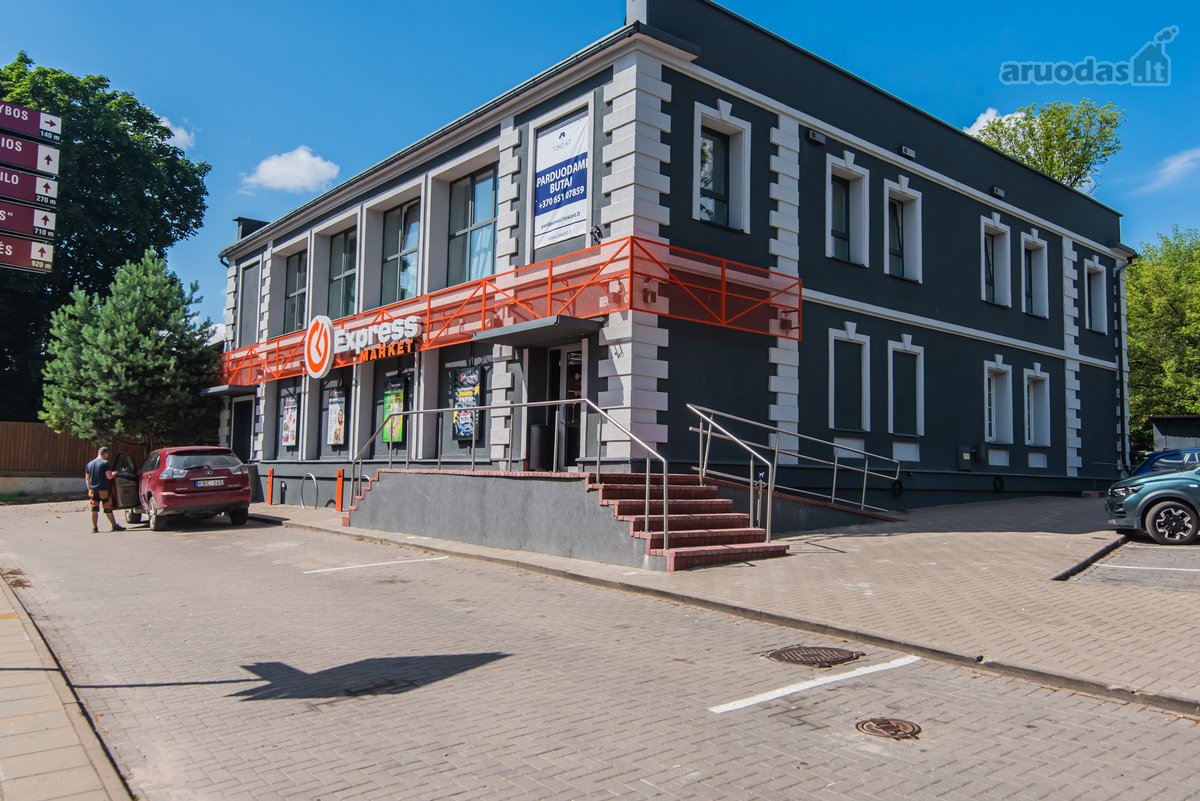 Nuomojamos Suremontuotos 4 Erdvių Komercinės - nuotraukos Nr. 33