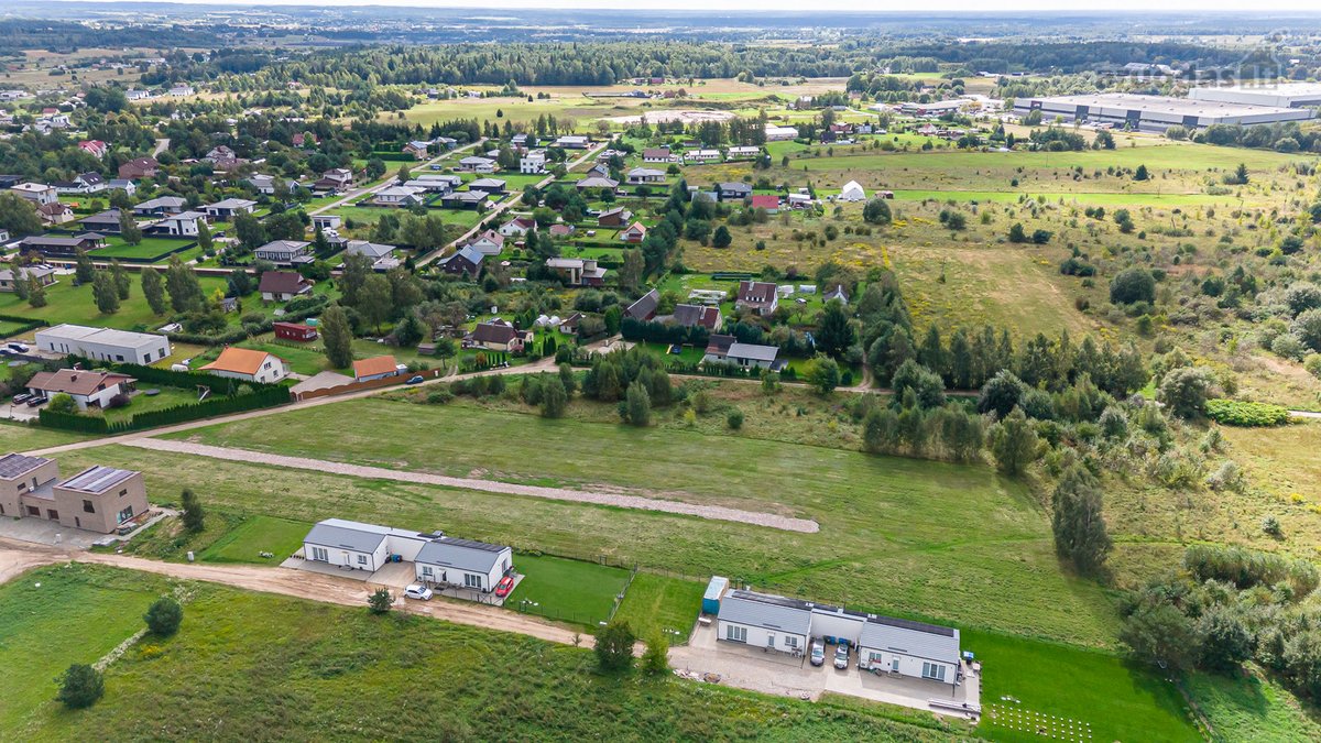 Du Besiribojantys Namų Valdos Sklypai Karių G - nuotraukos Nr. 8