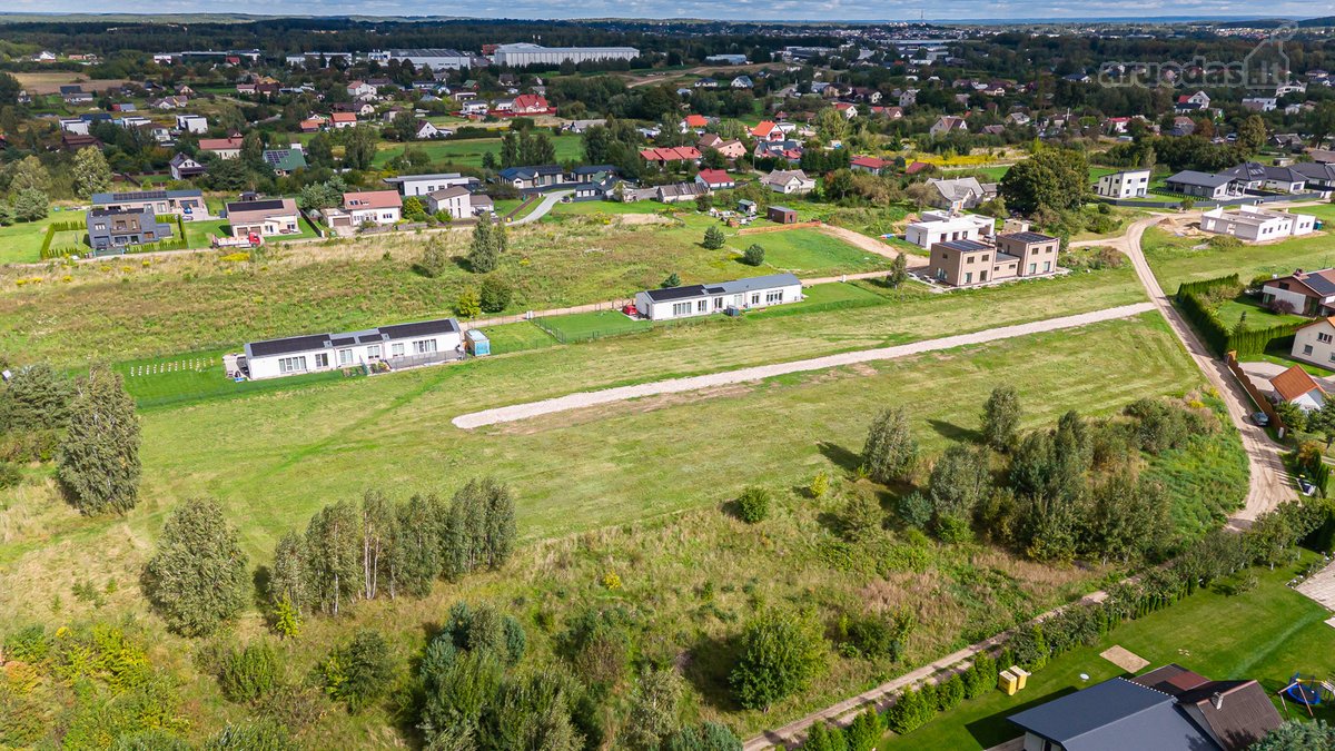 Du Besiribojantys Namų Valdos Sklypai Karių G - nuotraukos Nr. 7
